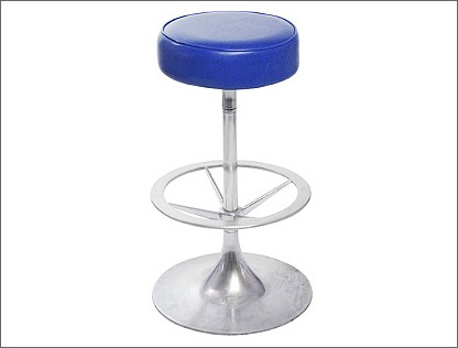 Swivel stool